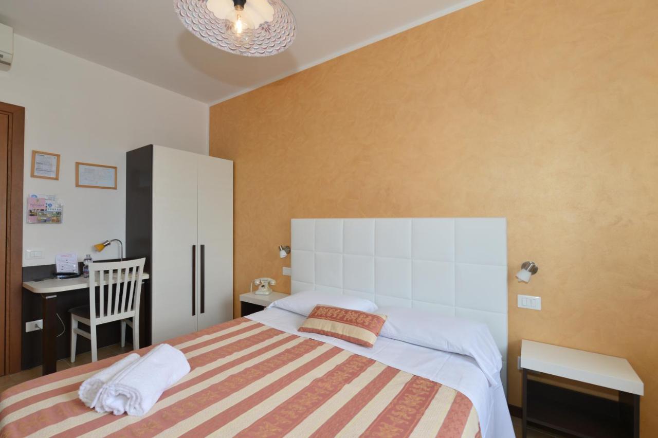 Albergo Panoramica บาร์โดลิโน ภายนอก รูปภาพ