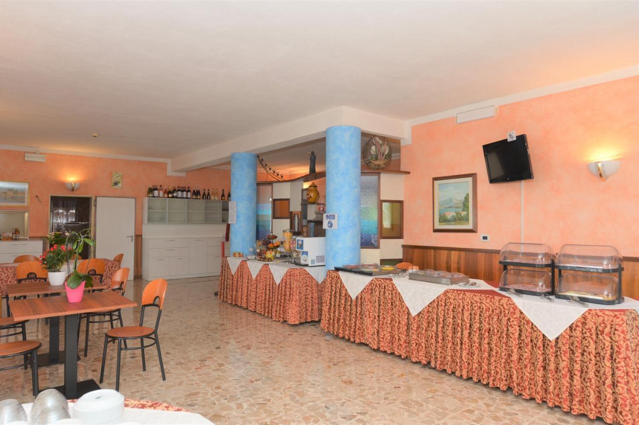 Albergo Panoramica บาร์โดลิโน ภายนอก รูปภาพ