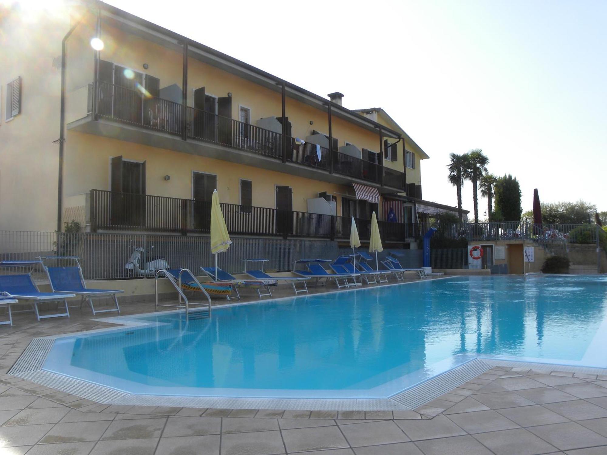 Albergo Panoramica บาร์โดลิโน ภายนอก รูปภาพ